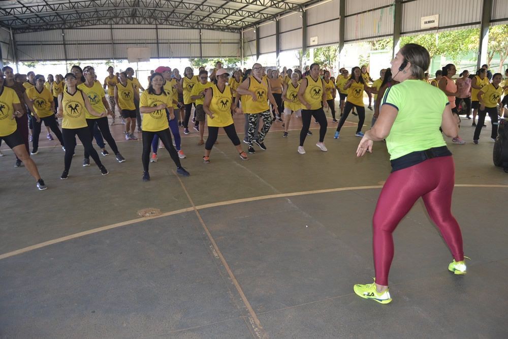 (Fotos e vídeos) Último aulão do Programa Ginástica nas Quadras de Santa Maria de 2023