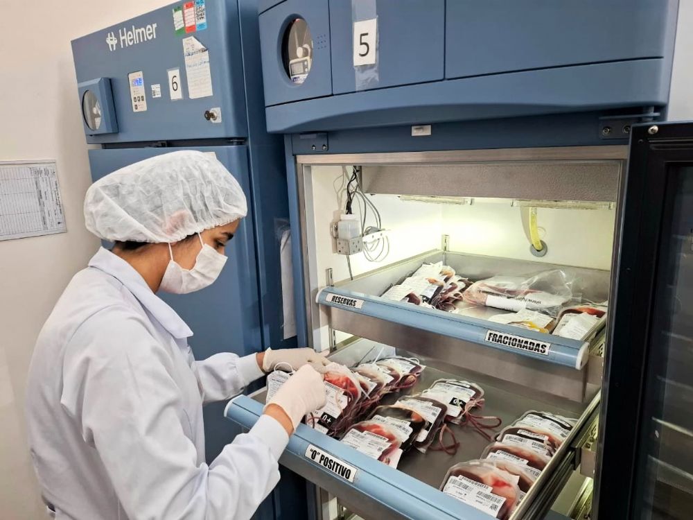 Hospital de Santa Maria adota tecnologia que agiliza e traz mais segurança às transfusões de sangue