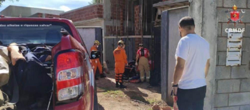 Trabalhador morre após queda de laje em obra na região do Gama