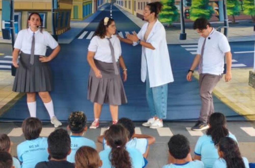 Detran-DF realiza ações educativas e orienta mais de 3 mil pessoas sobre segurança no trânsito